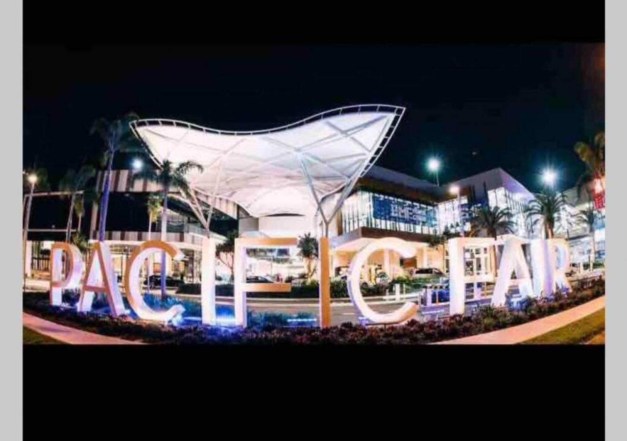 Location Location Location - Broadbeach :) Gold Coast Exterior foto