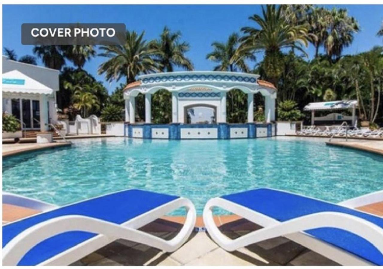 Location Location Location - Broadbeach :) Gold Coast Exterior foto